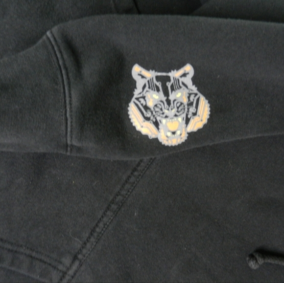 Cloak Sweatshirt Size Large Black Lion Graphic Hoodie Hidden in Plain Sight - Picture 5 of 14